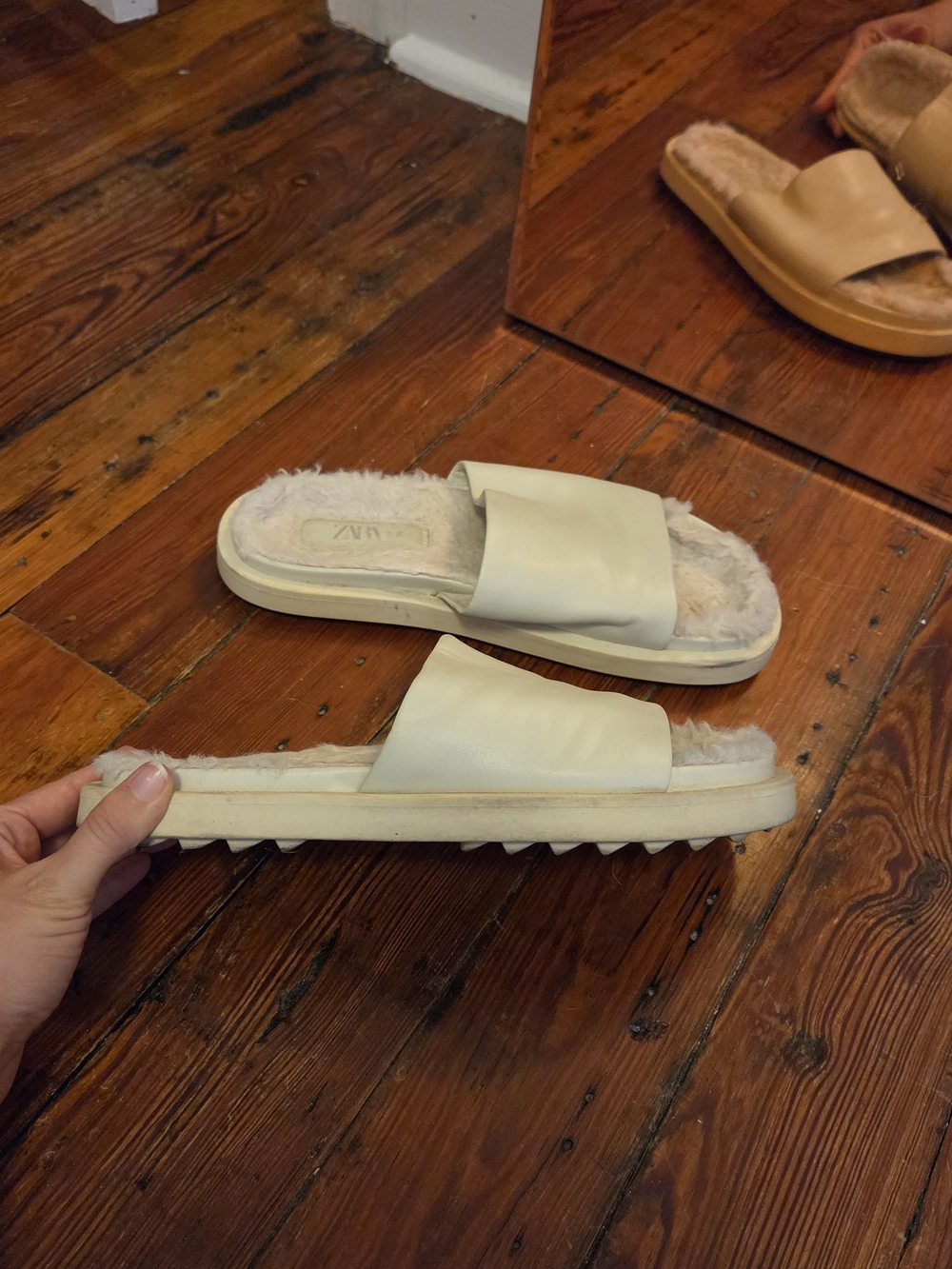 Zara Cream Faux-Fur Slide Sandals